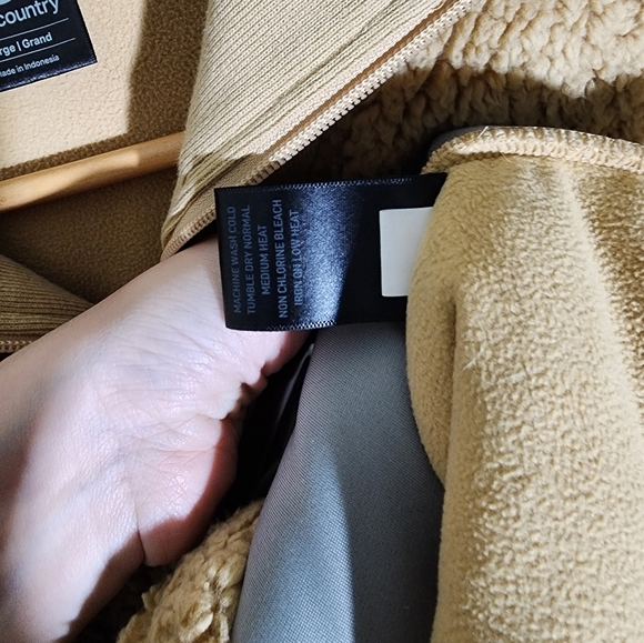 Backcountry Tan Sherpa Sweater - Picture 5 of 7